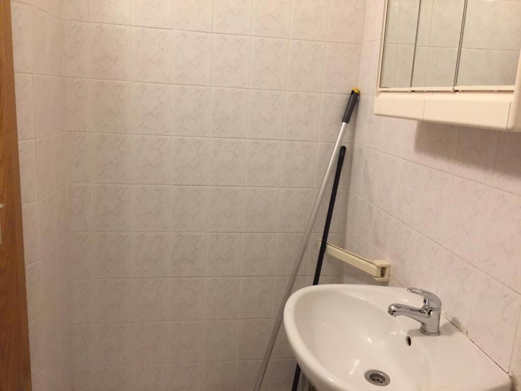 Zimmerfrei In Radebeul Esterno foto